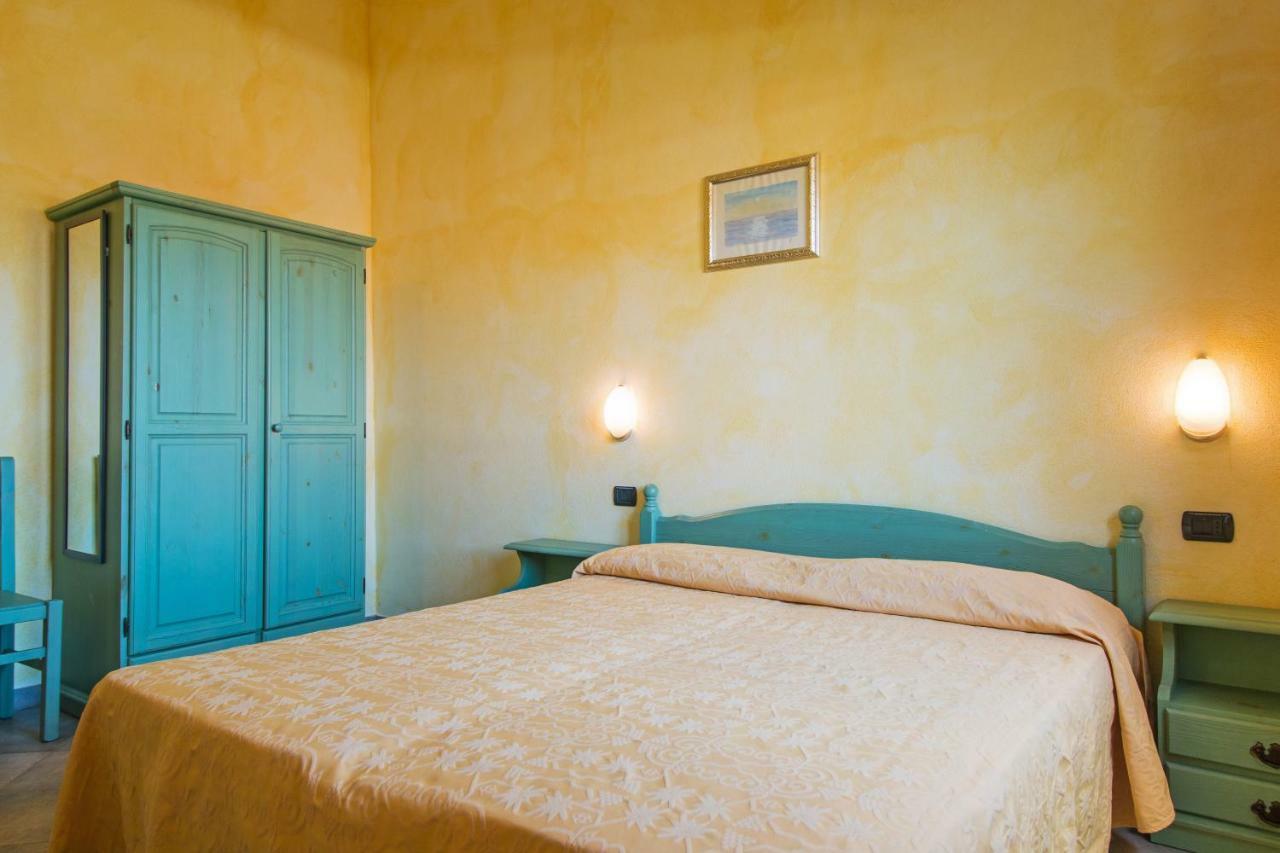 Appartamento Gli Ontani Cala Liberotto Kültér fotó